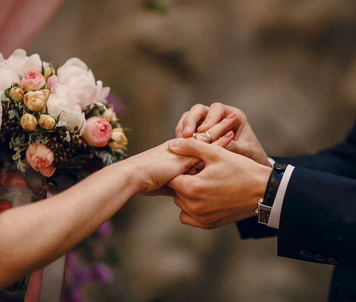 حلقه ازدواج به انگلیسی – درس 21 + (نام انگشت ها در انگلیسی)